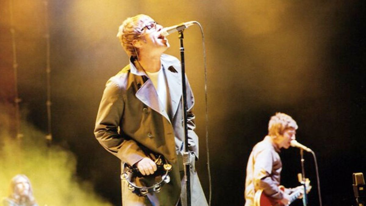 Key Preoccupations in the Work of English Rock Artists of Irish Descent
